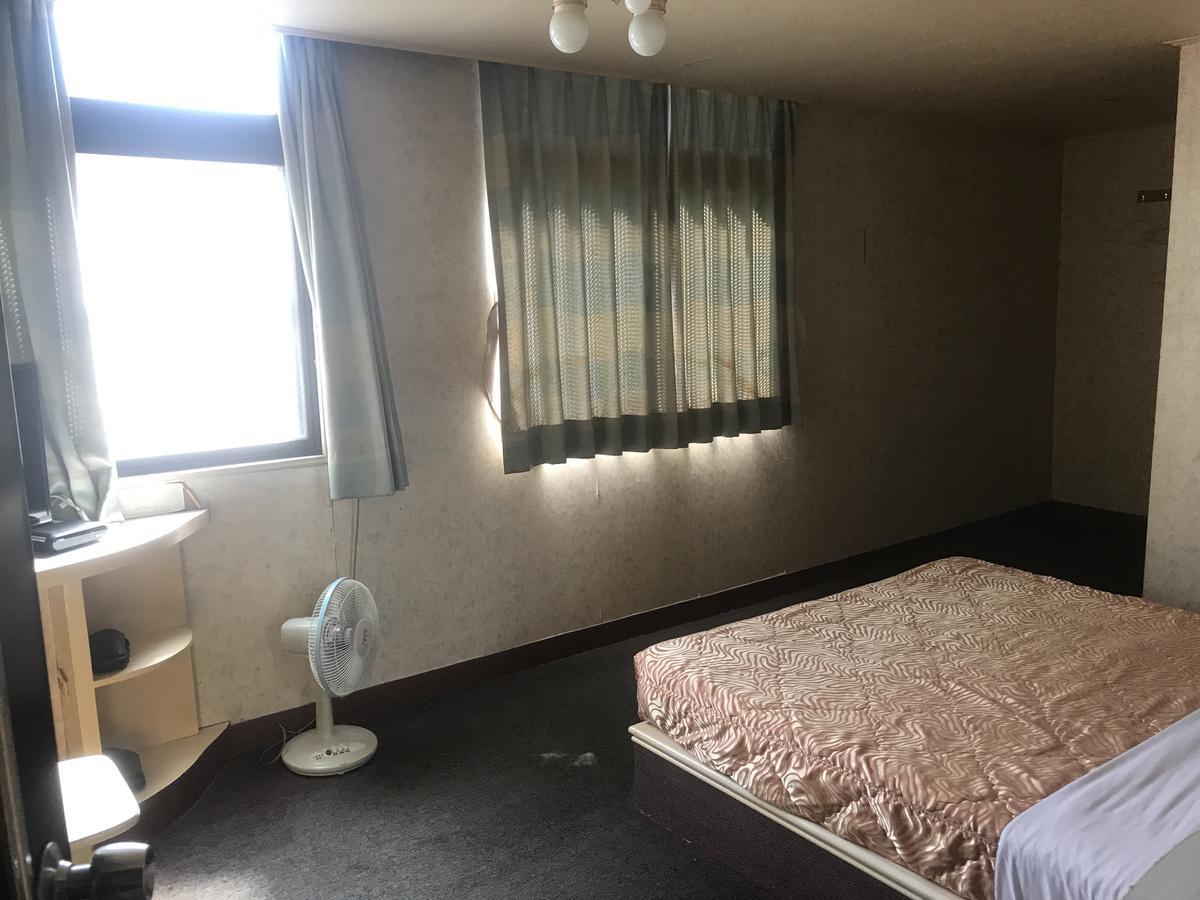 Teresa Hotel Toufen Zewnętrze zdjęcie